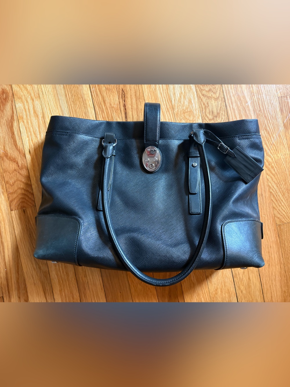 Tumi Villa Turin Black Leather Pad Lock Large Shopper Shoulder Tote Bag
